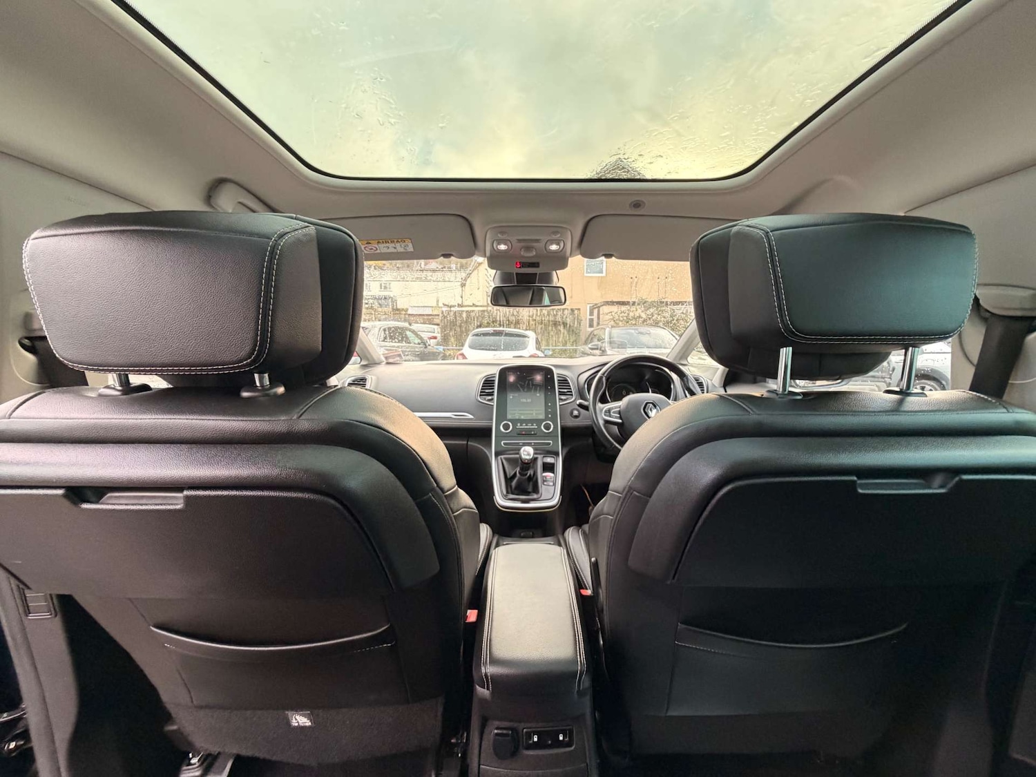 Used Renault Grand Scenic 2017 for sale - 77207456: Photo 42