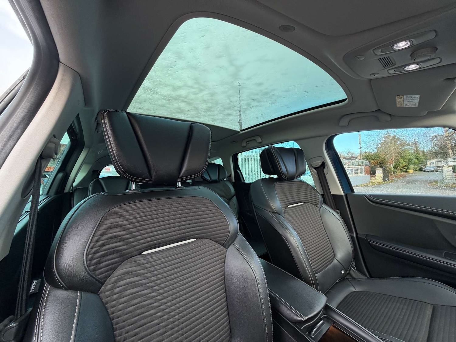 Used Renault Grand Scenic 2017 for sale - 77207456: Photo 51