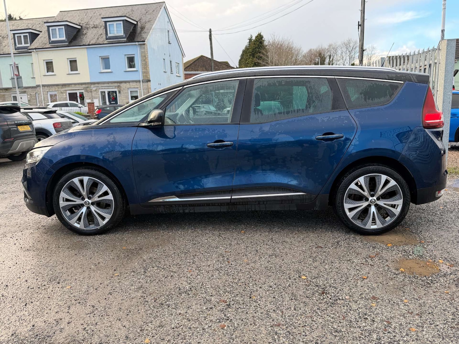 Used Renault Grand Scenic 2017 for sale - 77207456: Photo 6