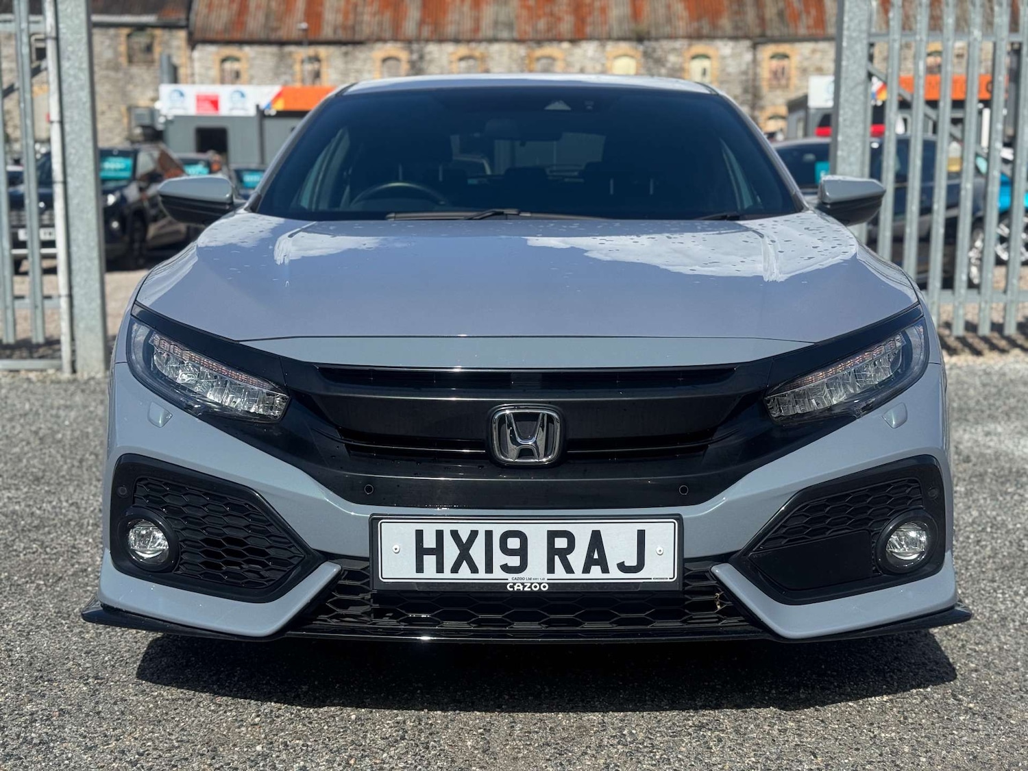 Used Honda Civic 2019 for sale - 77207454: Photo 2