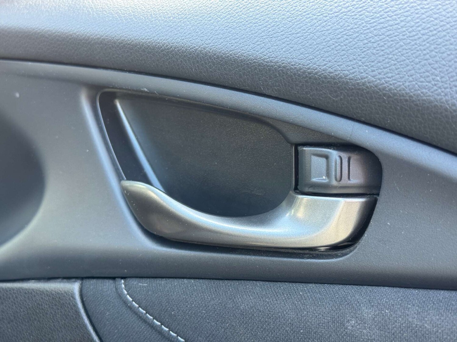 Used Honda Civic 2019 for sale - 77207454: Photo 65