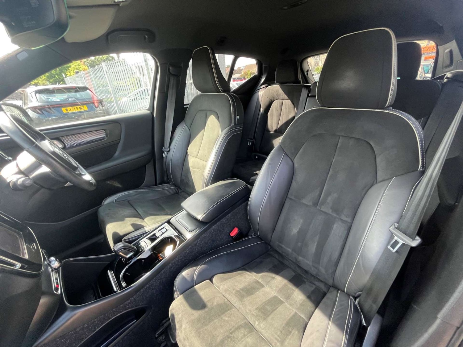 Used Volvo XC40 2021 for sale - 77207425: Photo 15