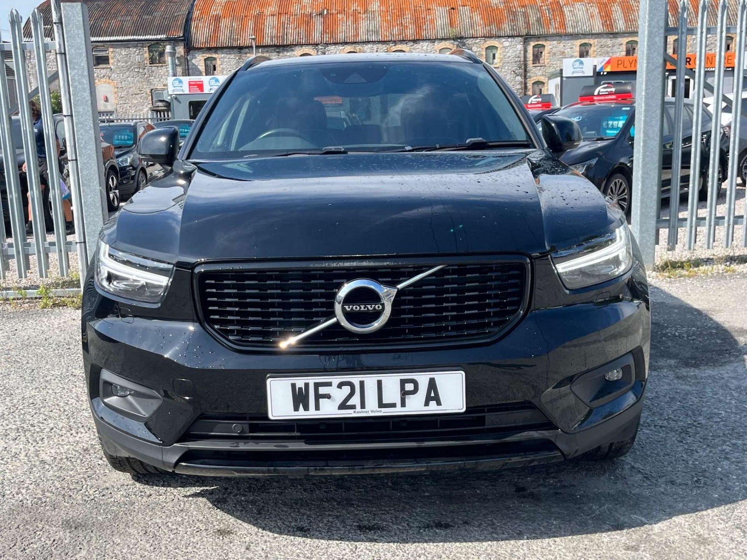 Used Volvo XC40 2021 for sale - 77207425: Photo 2