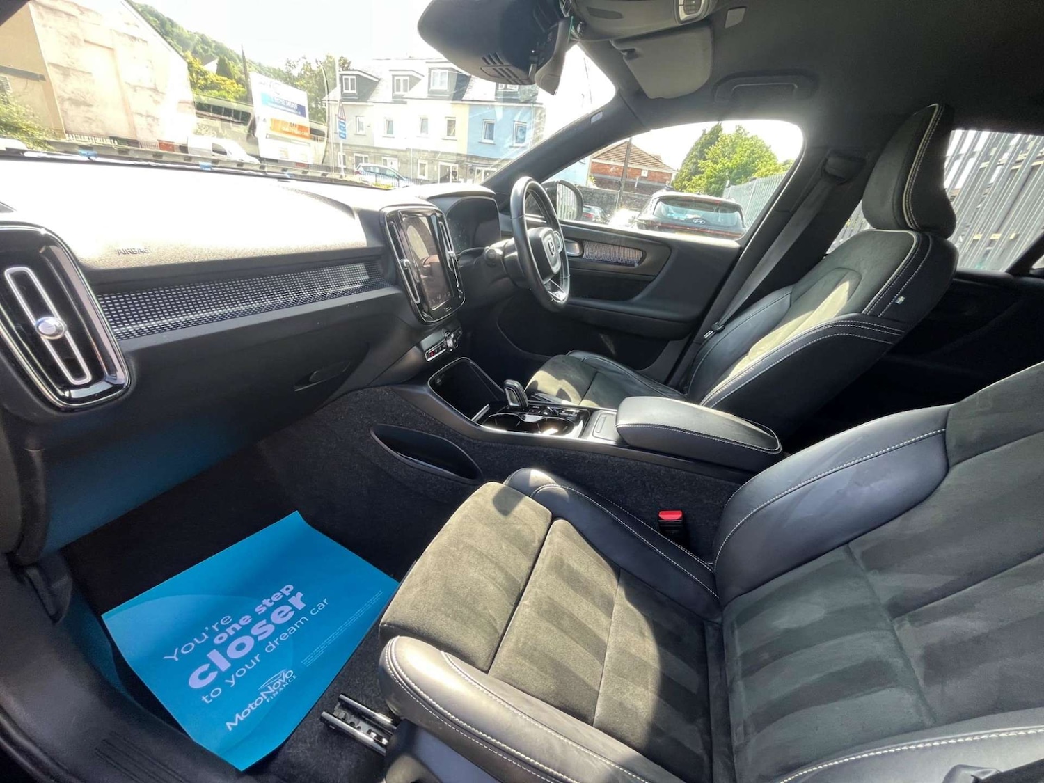 Used Volvo XC40 2021 for sale - 77207425: Photo 40