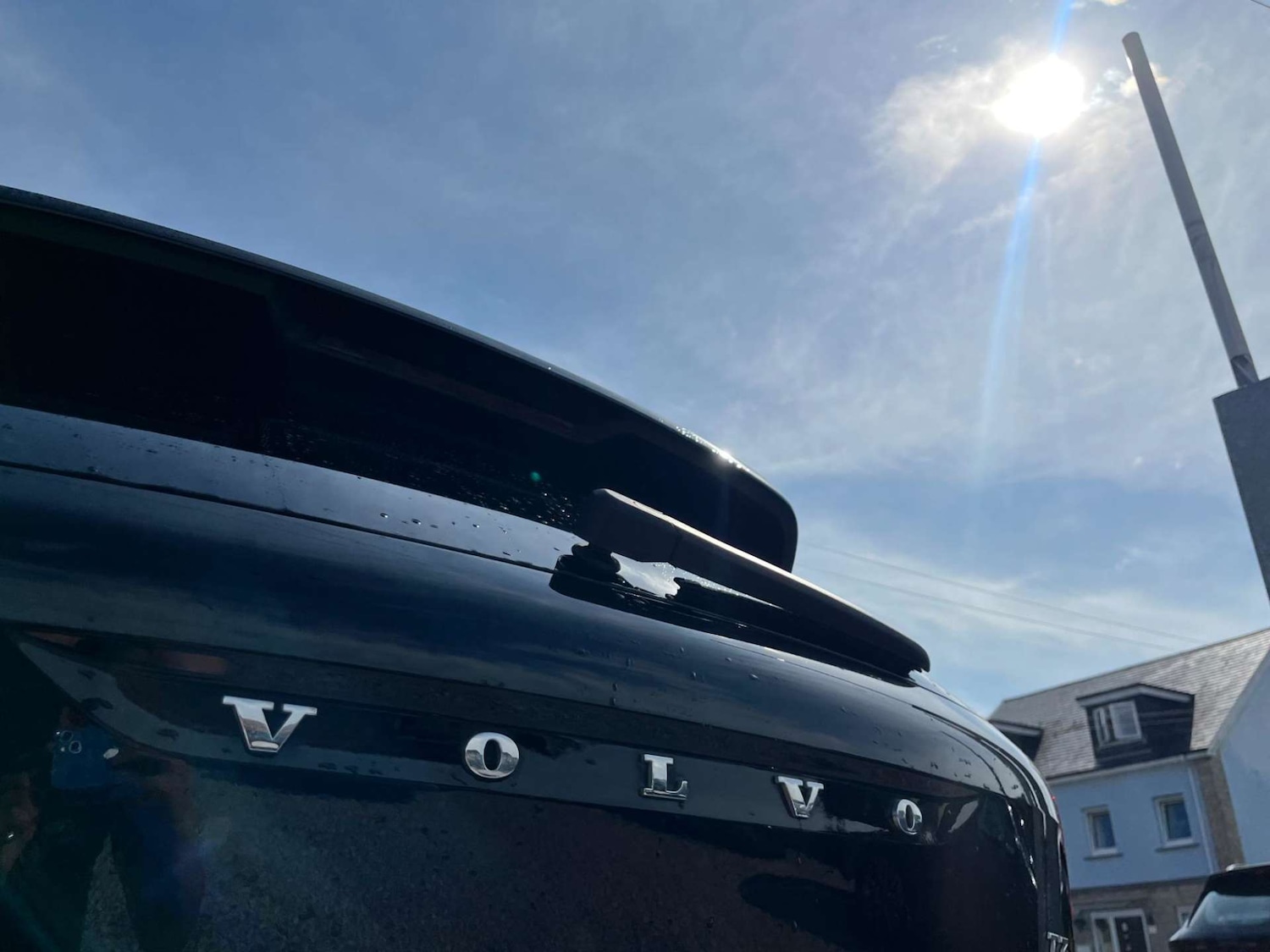 Used Volvo XC40 2021 for sale - 77207425: Photo 43