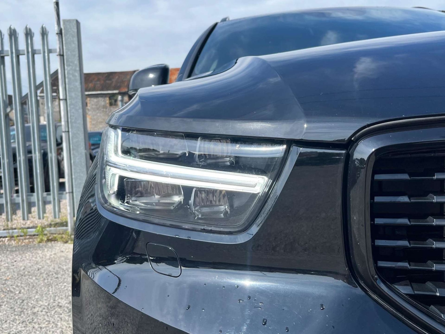 Used Volvo XC40 2021 for sale - 77207425: Photo 46