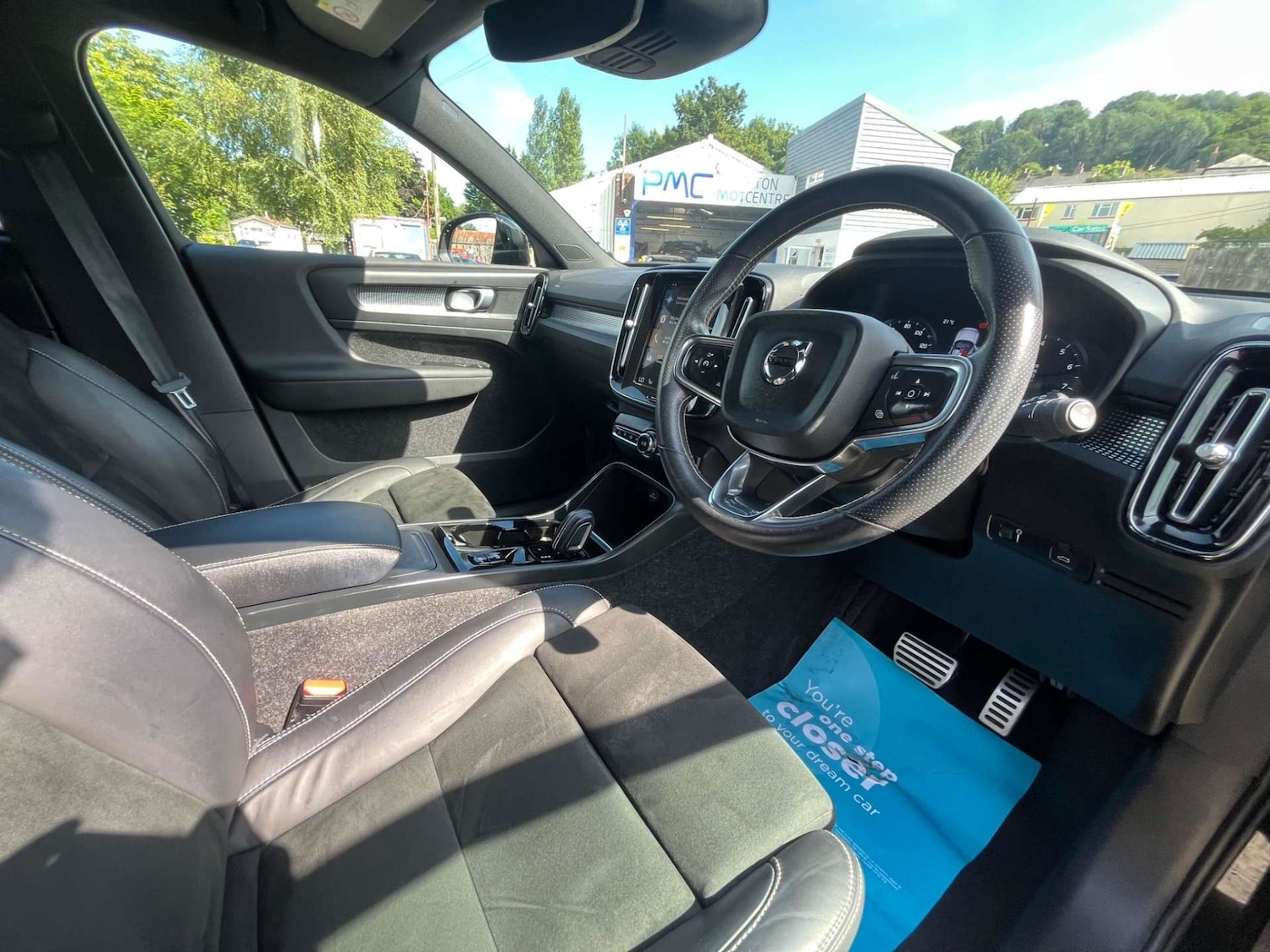 Used Volvo XC40 2021 for sale - 77207425: Photo 6