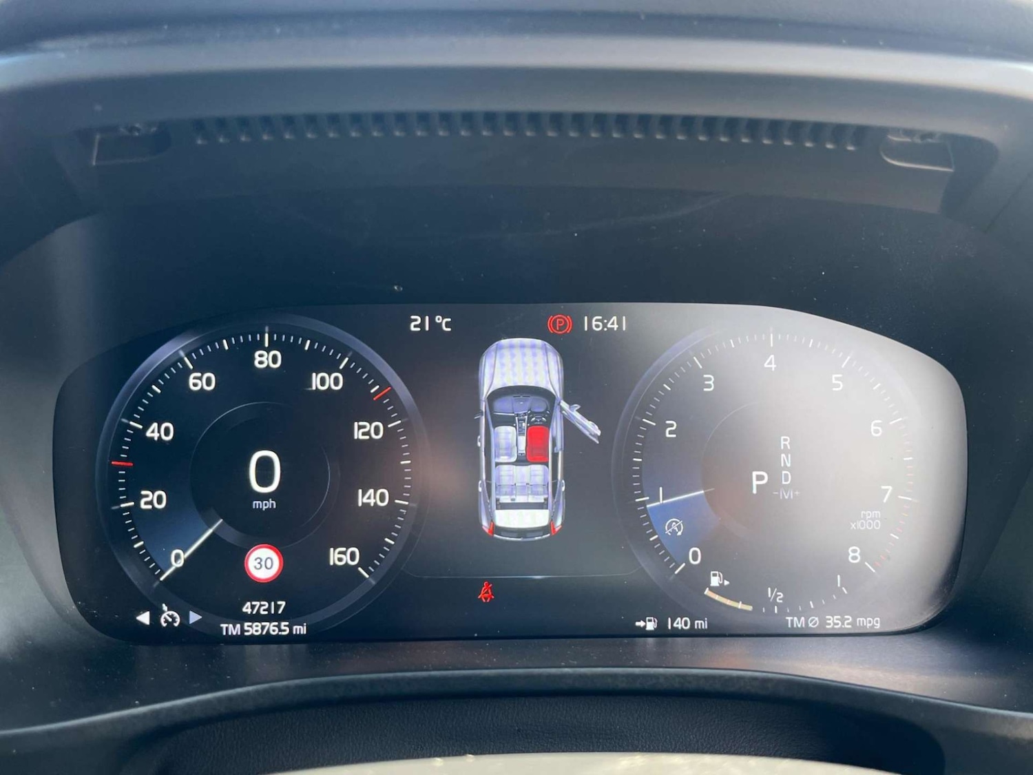 Used Volvo XC40 2021 for sale - 77207425: Photo 7