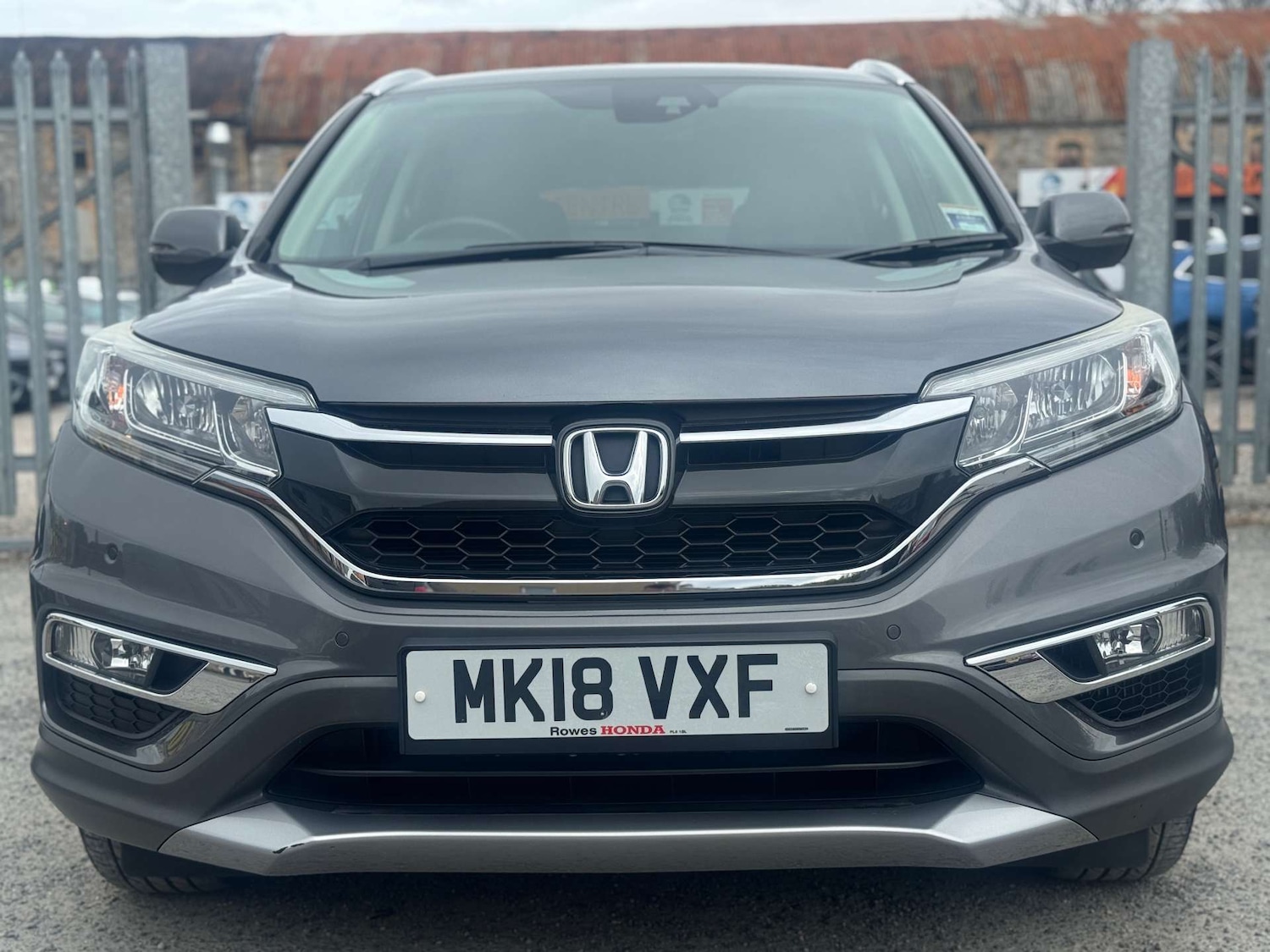 Used Honda CR-V 2018 for sale - 78168242: Photo 2