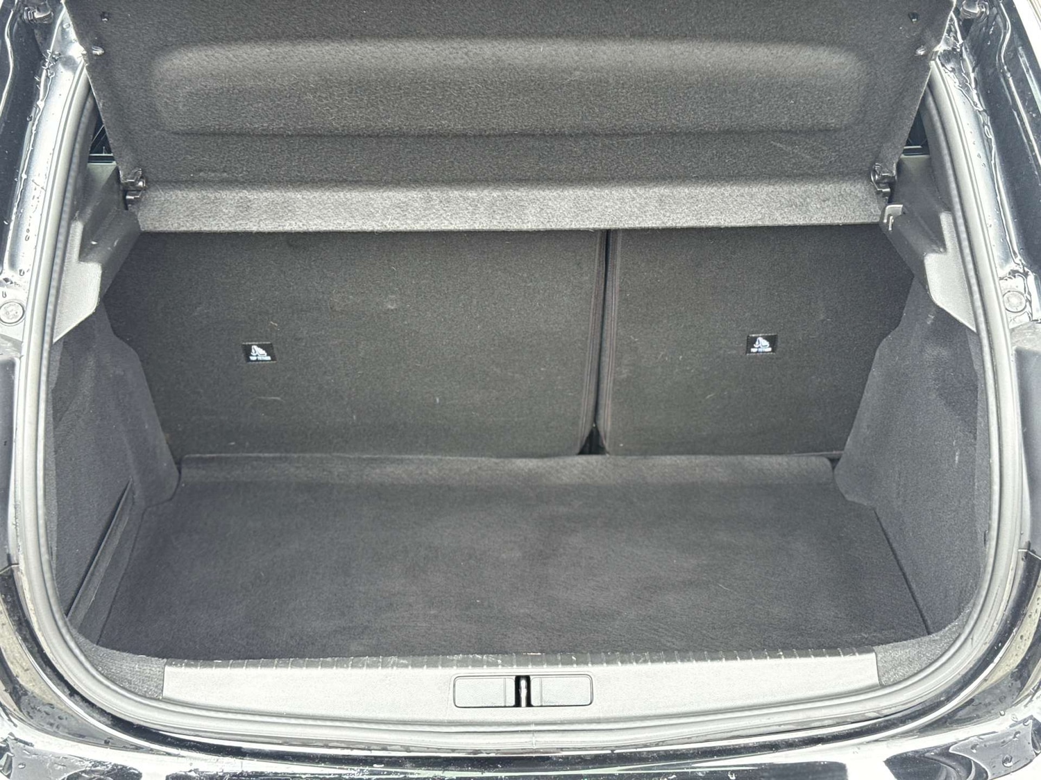 Used Peugeot 208 2022 for sale - 78084031: Photo 35