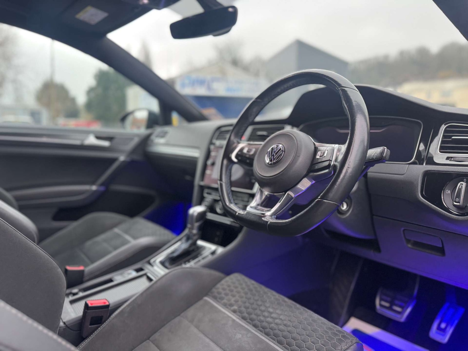 Used Volkswagen Golf 2018 for sale - 77207481: Photo 43