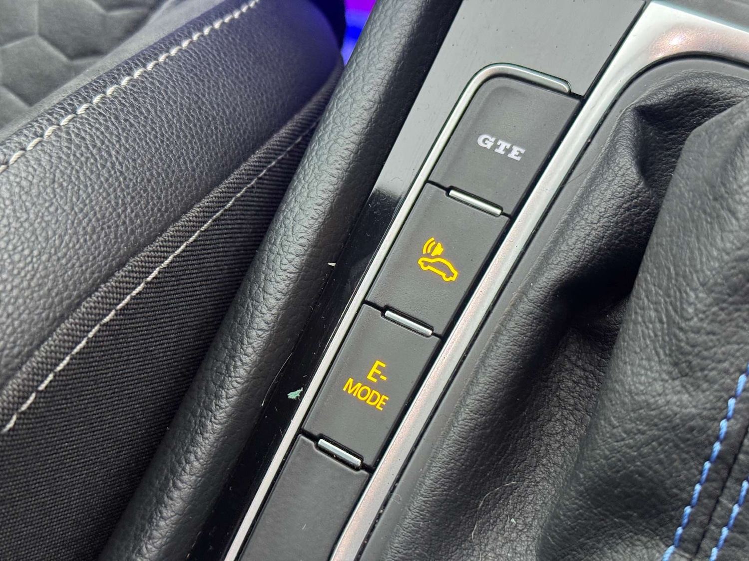 Used Volkswagen Golf 2018 for sale - 77207481: Photo 55