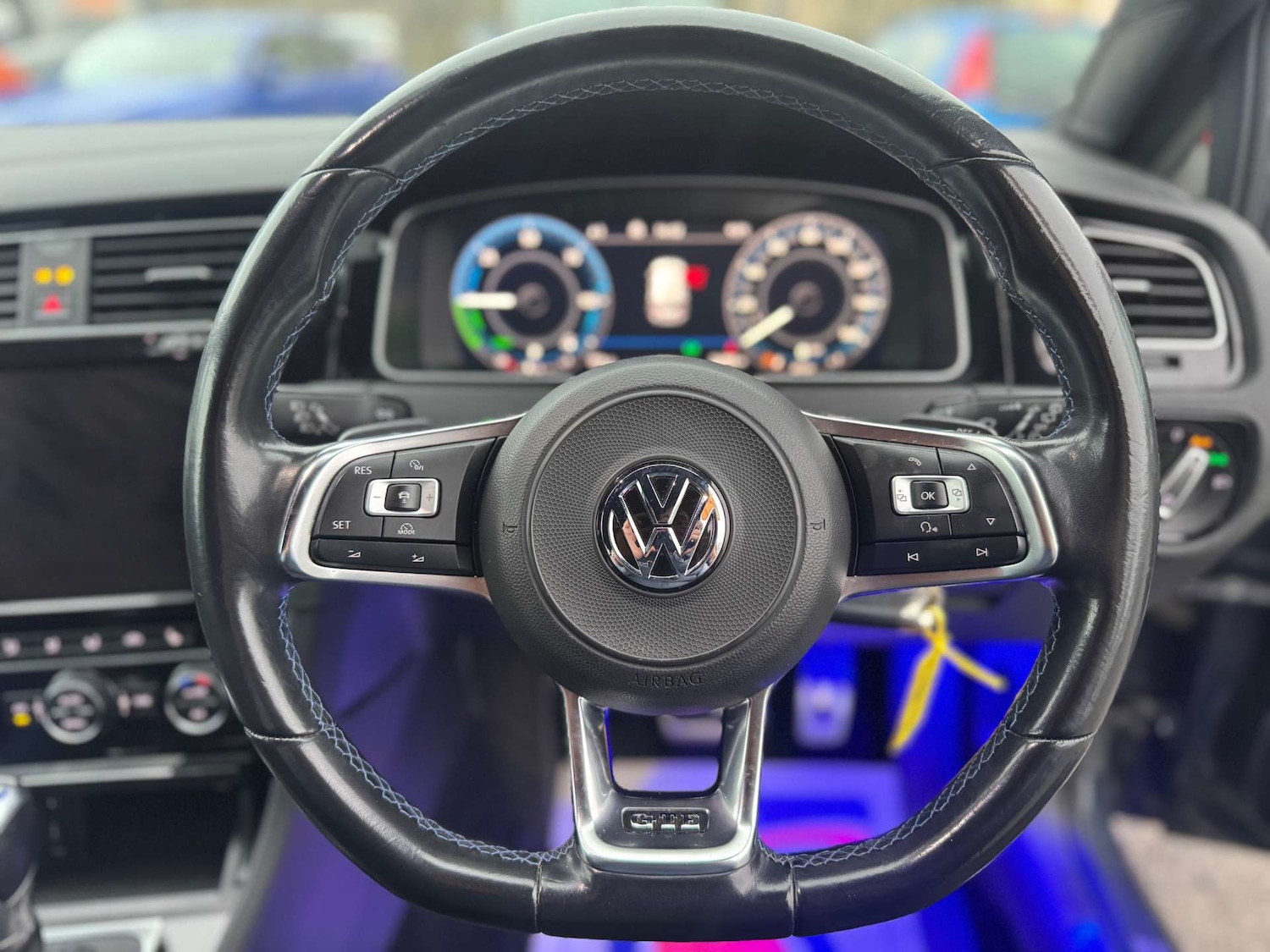 Used Volkswagen Golf 2018 for sale - 77207481: Photo 6