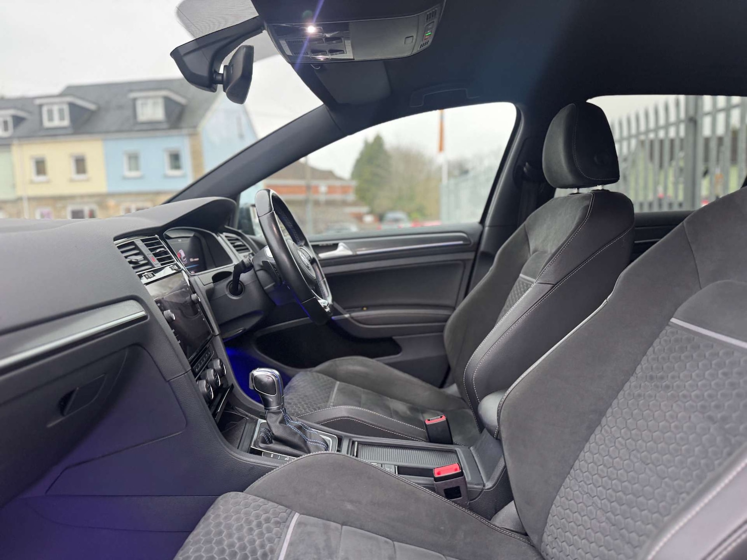 Used Volkswagen Golf 2018 for sale - 77207481: Photo 69