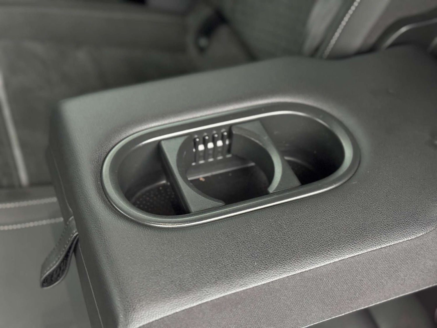 Used Volkswagen Golf 2018 for sale - 77207481: Photo 71