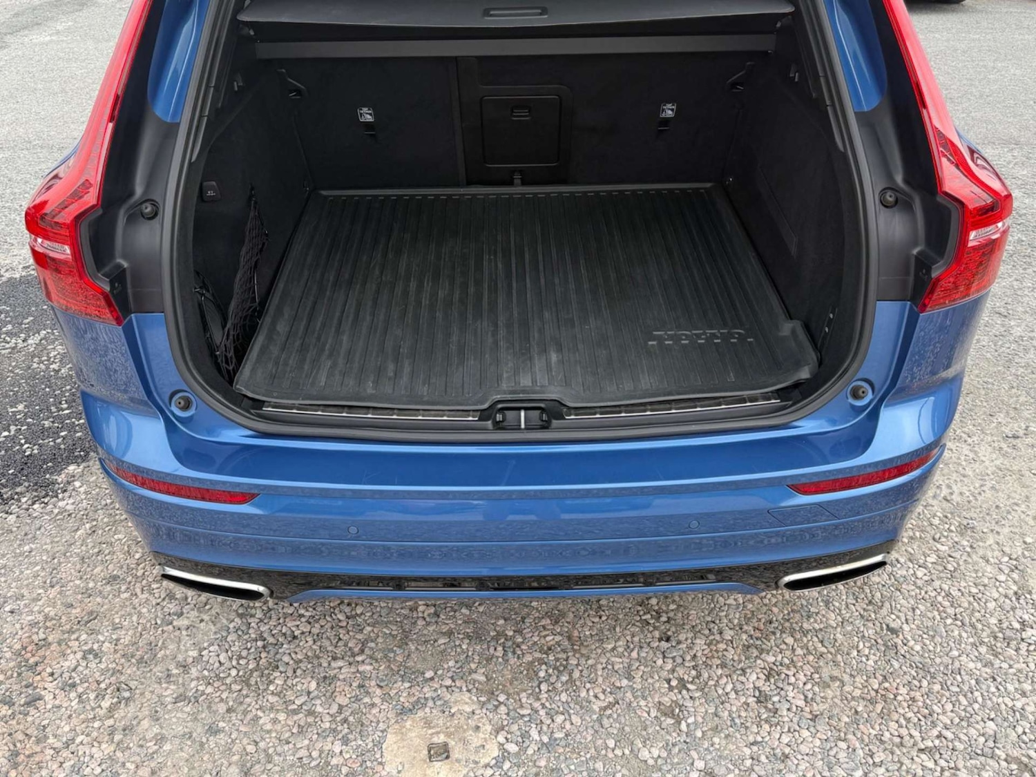 Used Volvo XC60 2018 for sale - 77207413: Photo 47