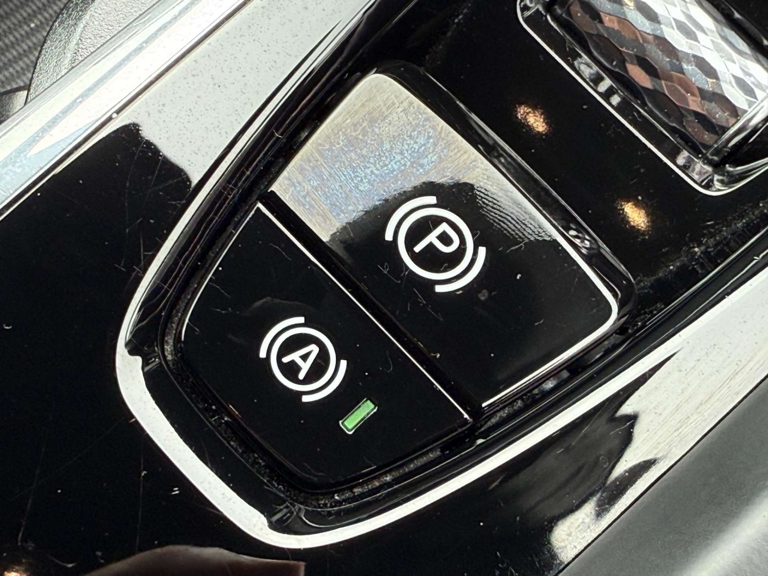 Used Volvo XC60 2018 for sale - 77207413: Photo 52