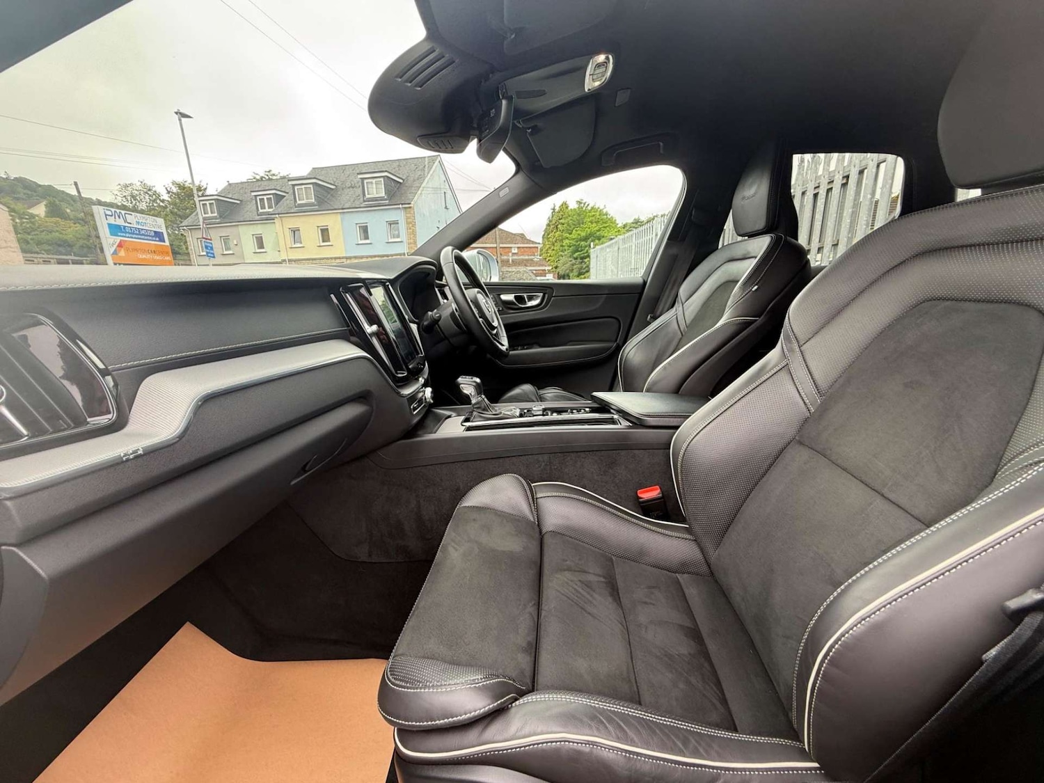 Used Volvo XC60 2018 for sale - 77207413: Photo 56