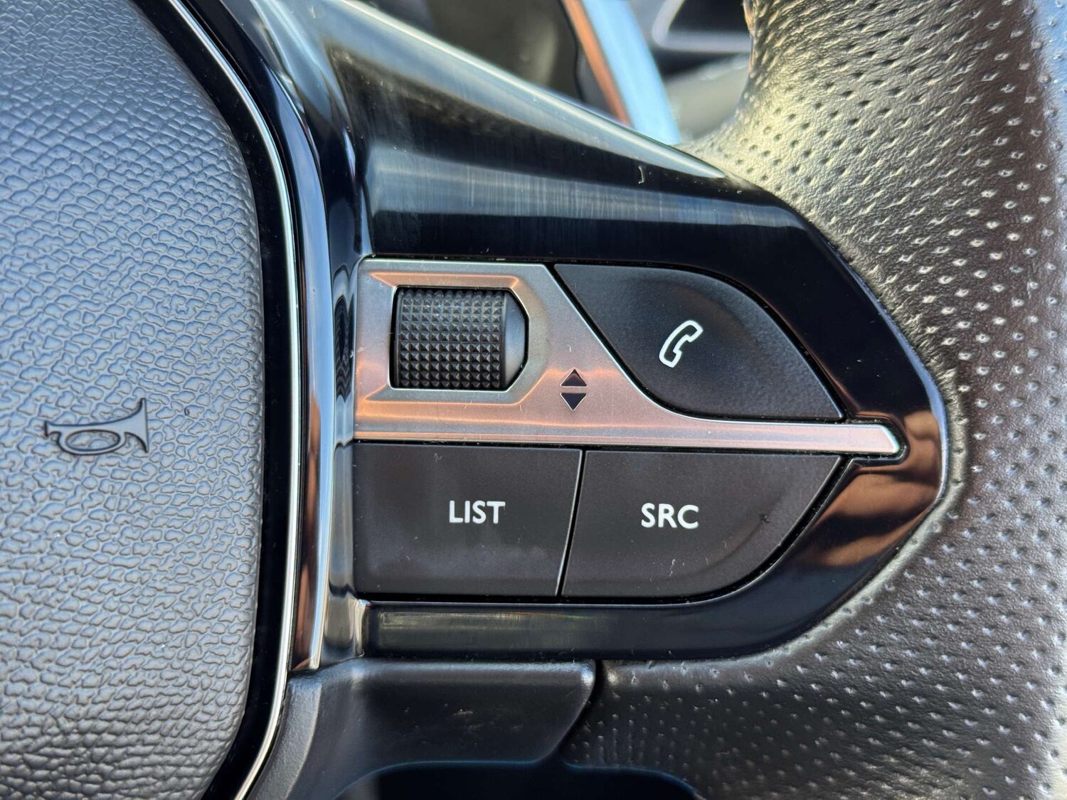 Used Peugeot 3008 2021 for sale - 77207439: Photo 15