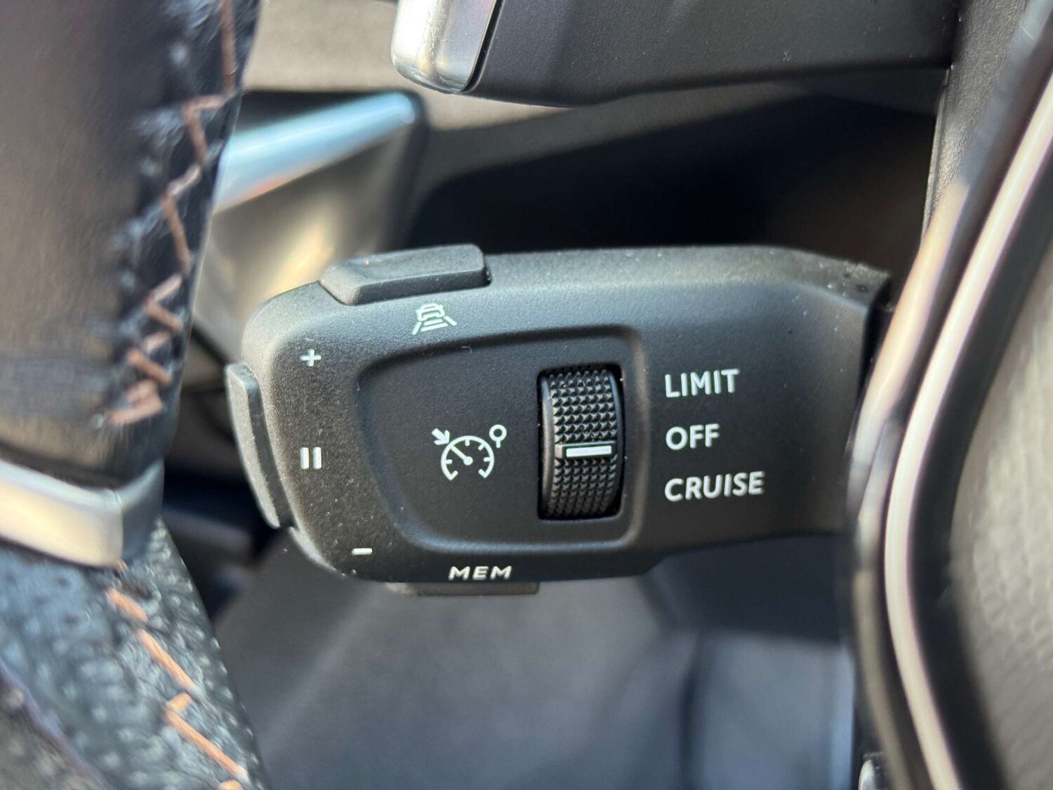 Used Peugeot 3008 2021 for sale - 77207439: Photo 17