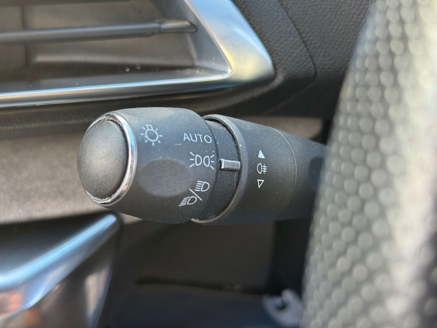 Used Peugeot 3008 2021 for sale - 77207439: Photo 35