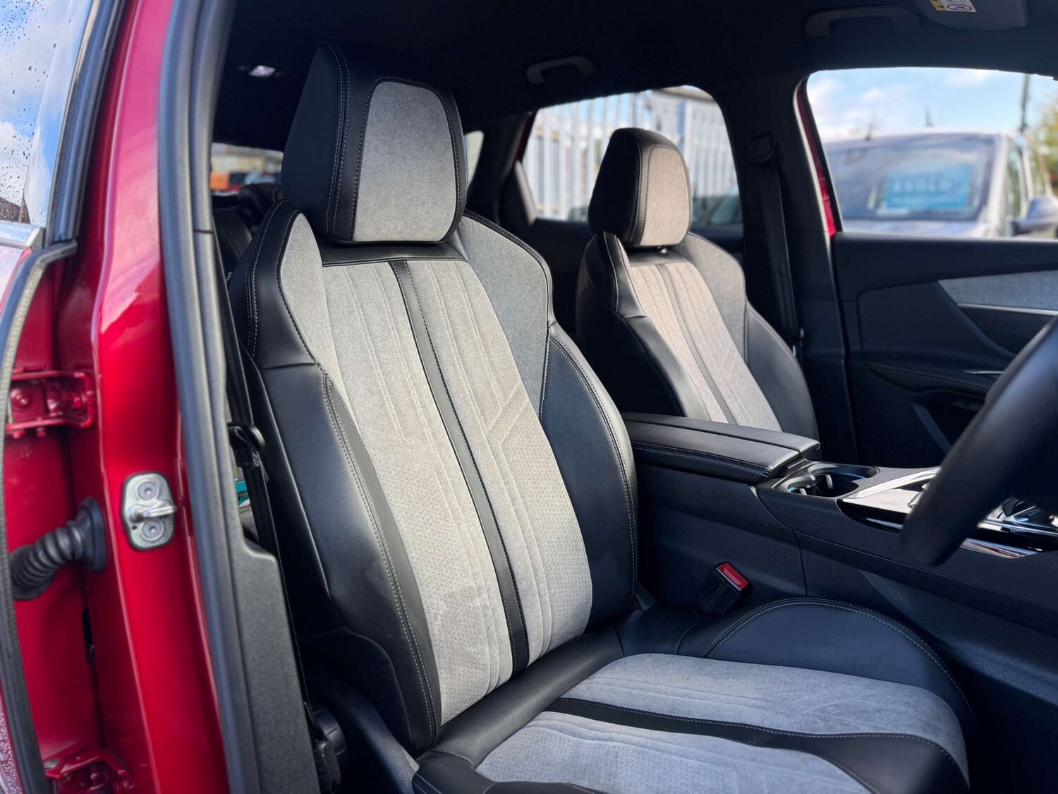 Used Peugeot 3008 2021 for sale - 77207439: Photo 91