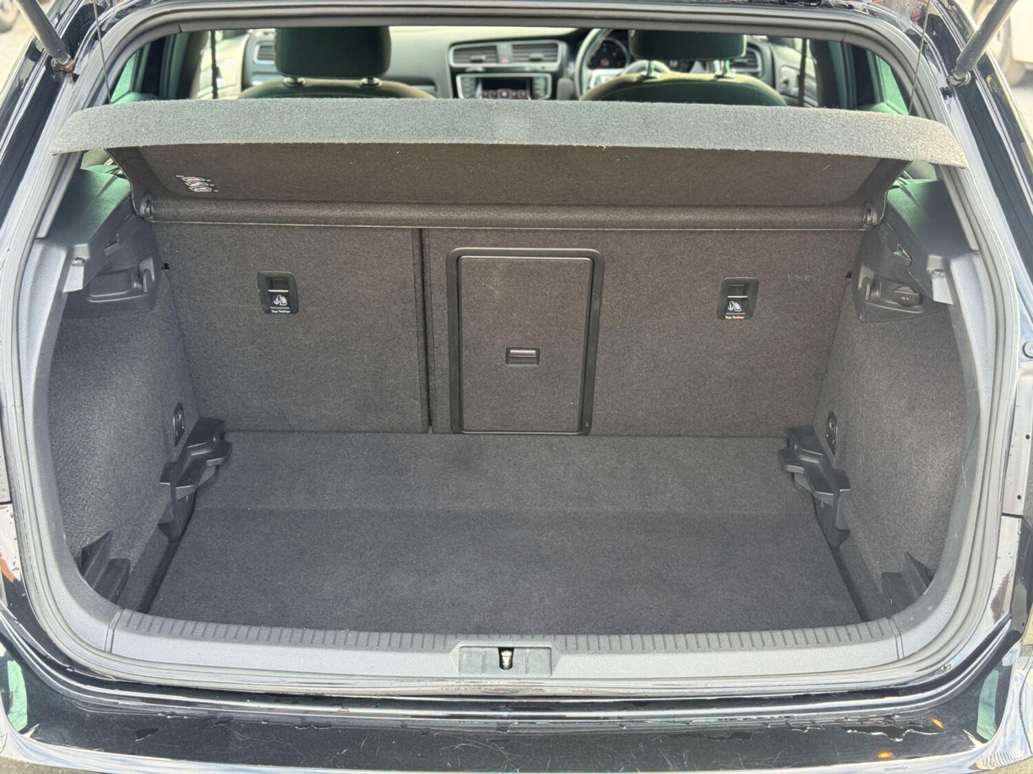 Used Volkswagen Golf 2014 for sale - 78177201: Photo 34