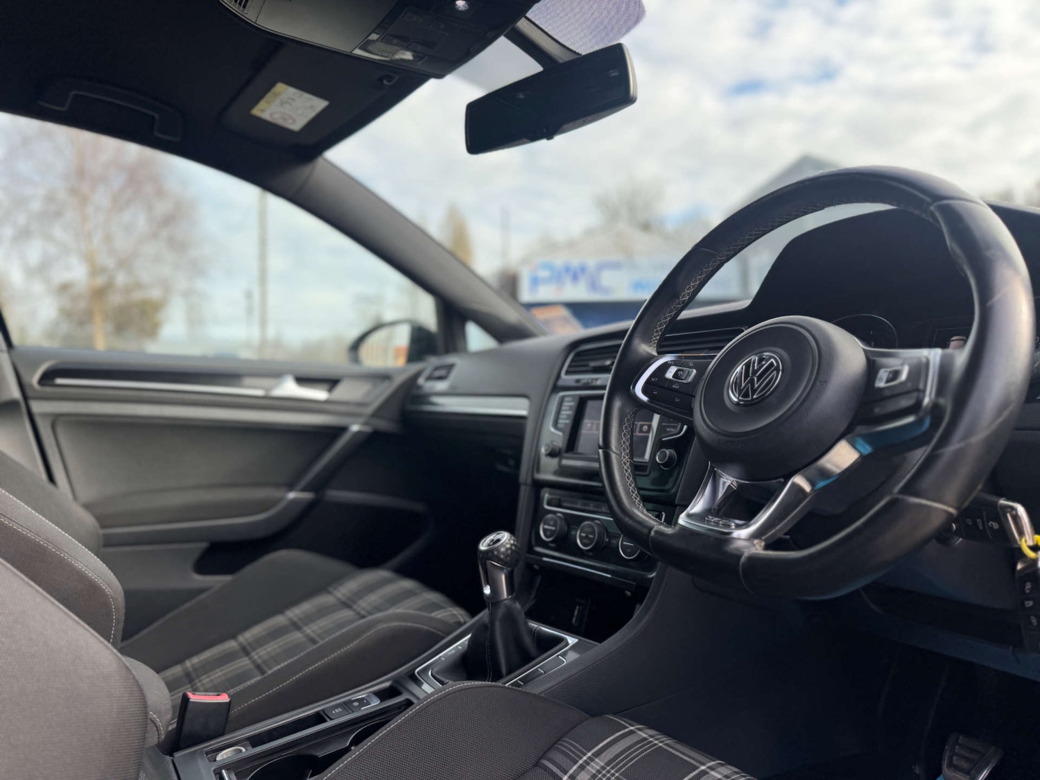 Used Volkswagen Golf 2014 for sale - 78177201: Photo 43