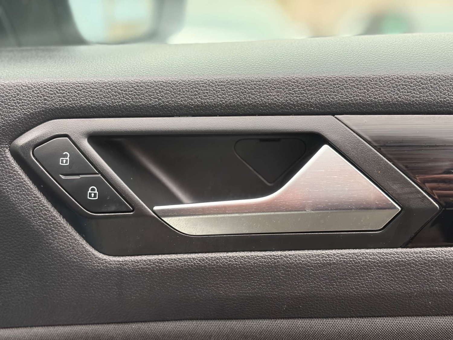 Used Volkswagen T-Roc 2020 for sale - 77283140: Photo 40