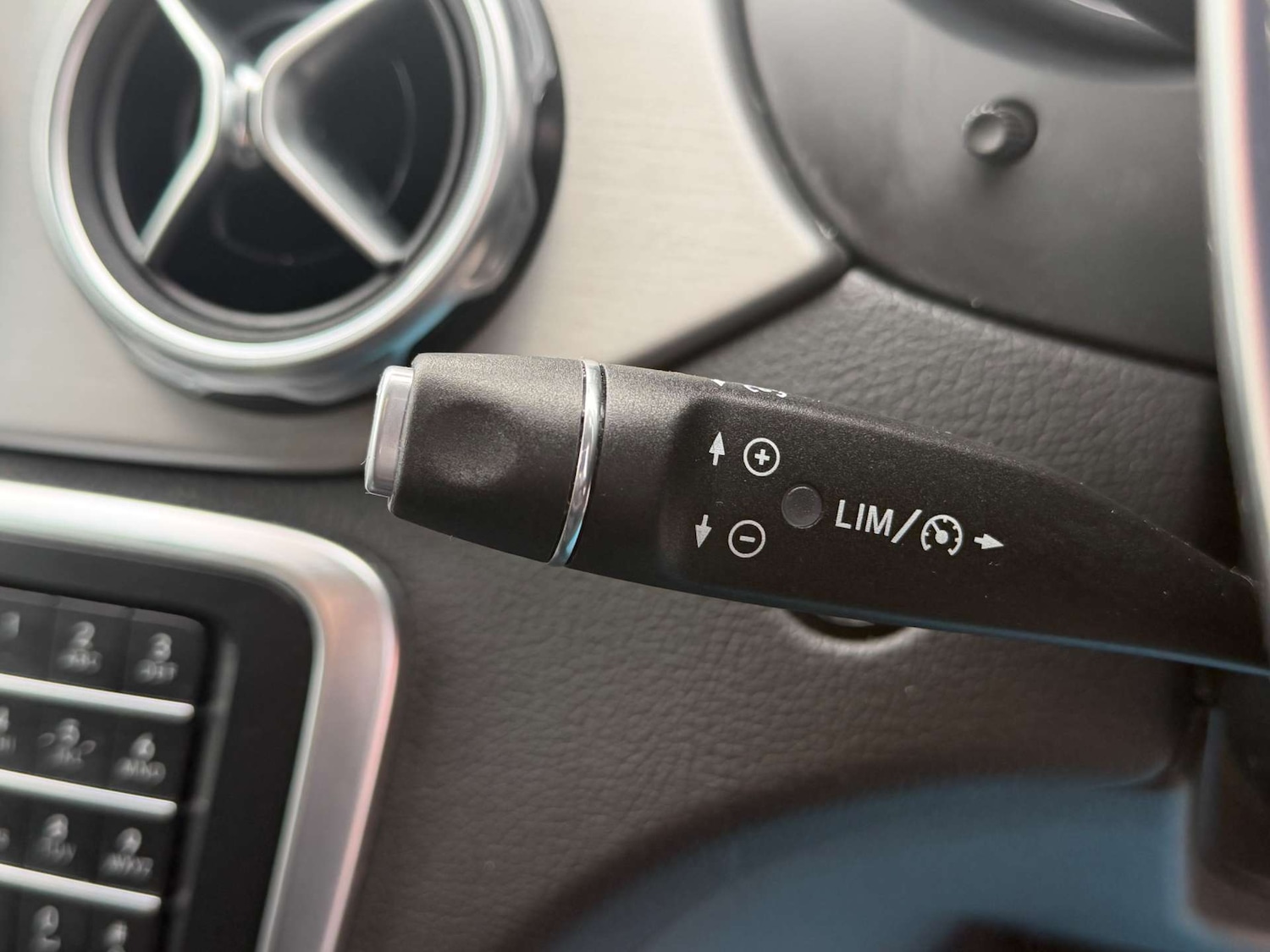 Used Mercedes-Benz GLA 2020 for sale - 77271499: Photo 34