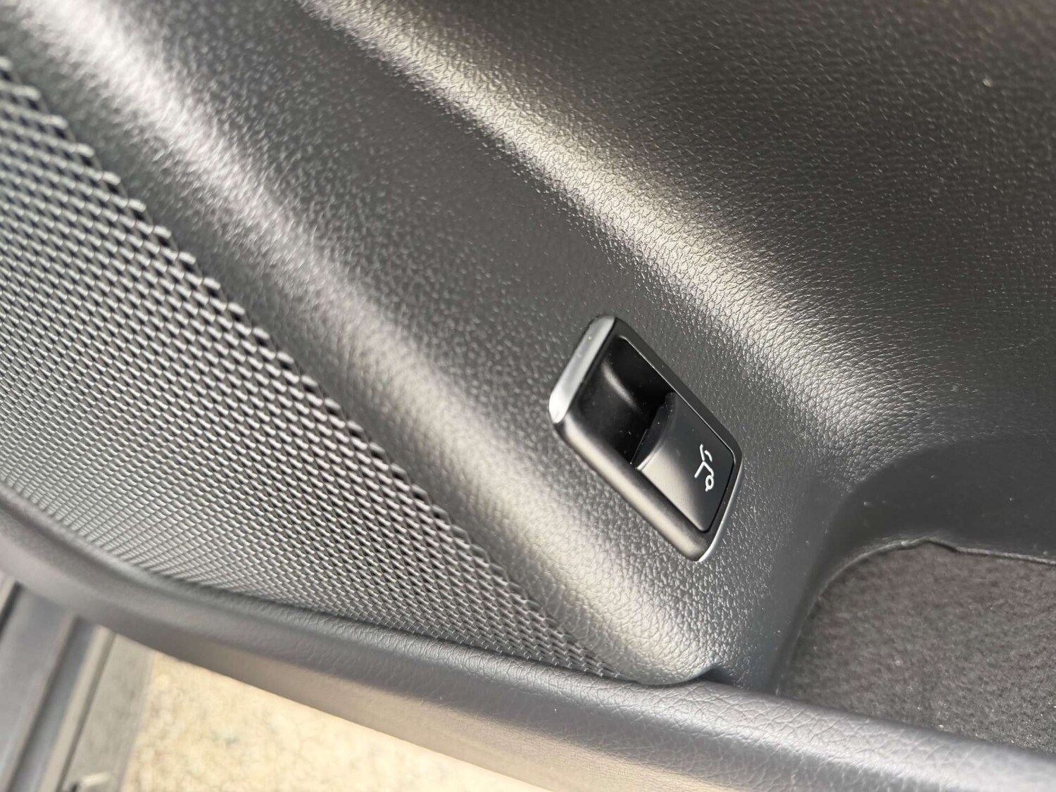 Used Mercedes-Benz GLA 2020 for sale - 77271499: Photo 63