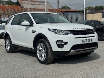 Used Land Rover Discovery Sport 2017 for sale - 78909389: Photo