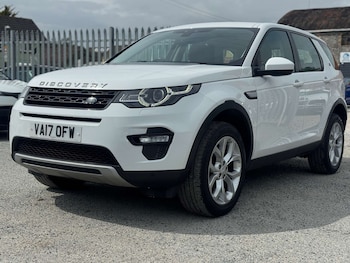 Used Land Rover Discovery Sport 2017 for sale - 78909389: Photo