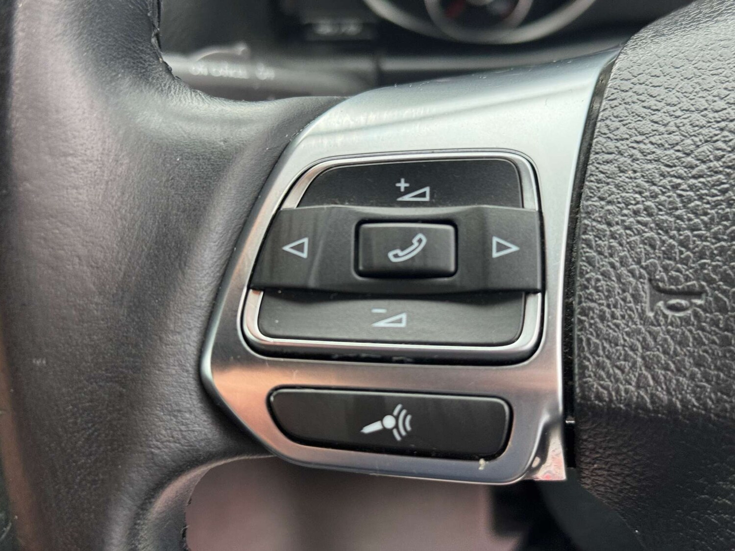 Used Volkswagen Tiguan 2013 for sale - 77207474: Photo 33