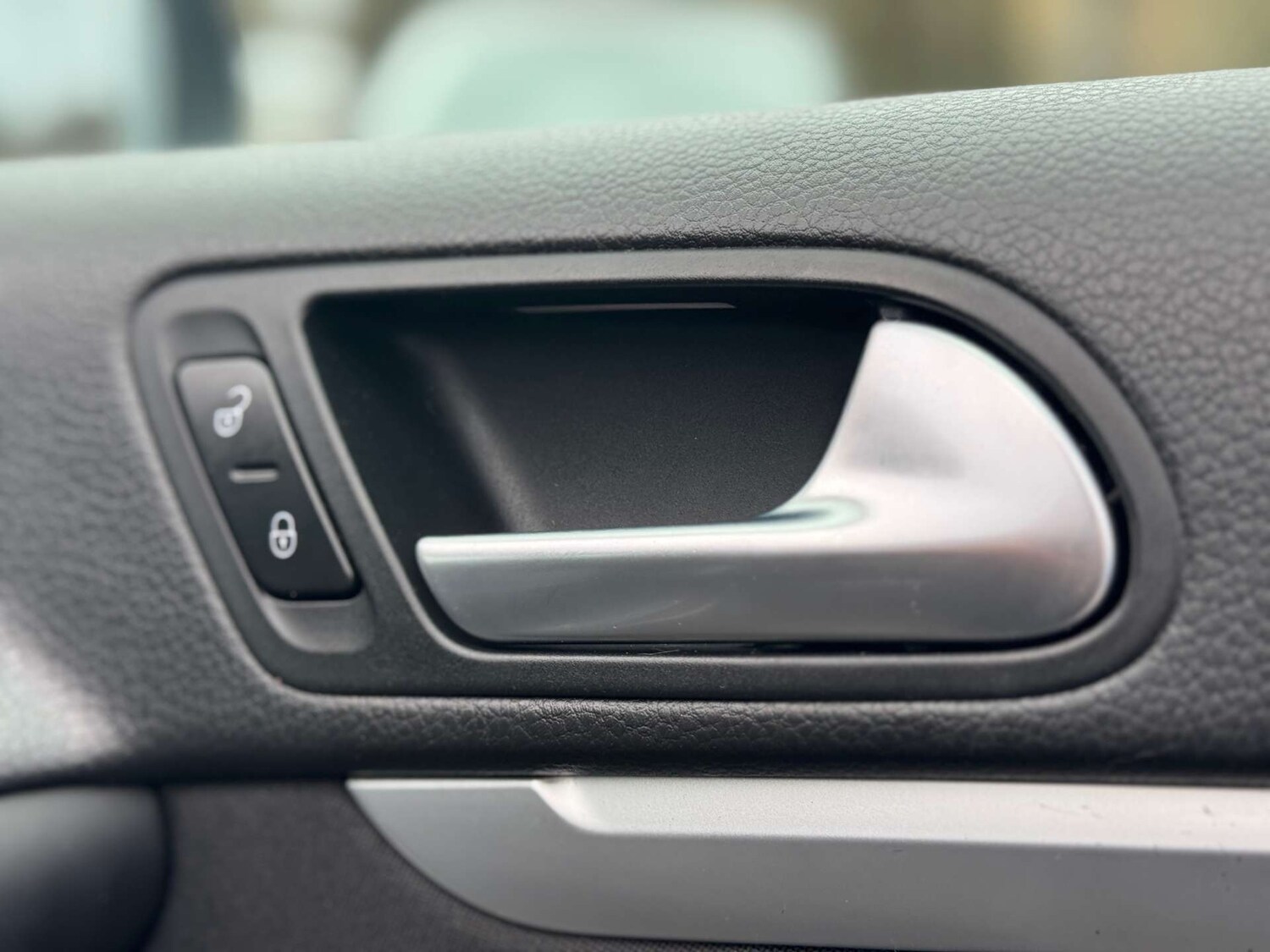 Used Volkswagen Tiguan 2013 for sale - 77207474: Photo 74