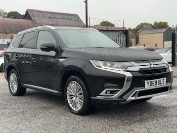 2019 (69) - 2.4 Outlander 4h PHEV CVT 4WD 5dr