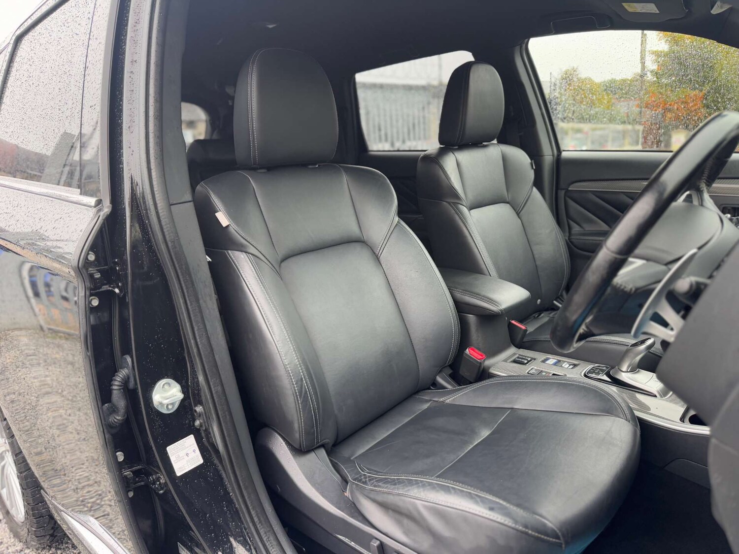Used Mitsubishi Outlander 2019 for sale - 77567842: Photo 51