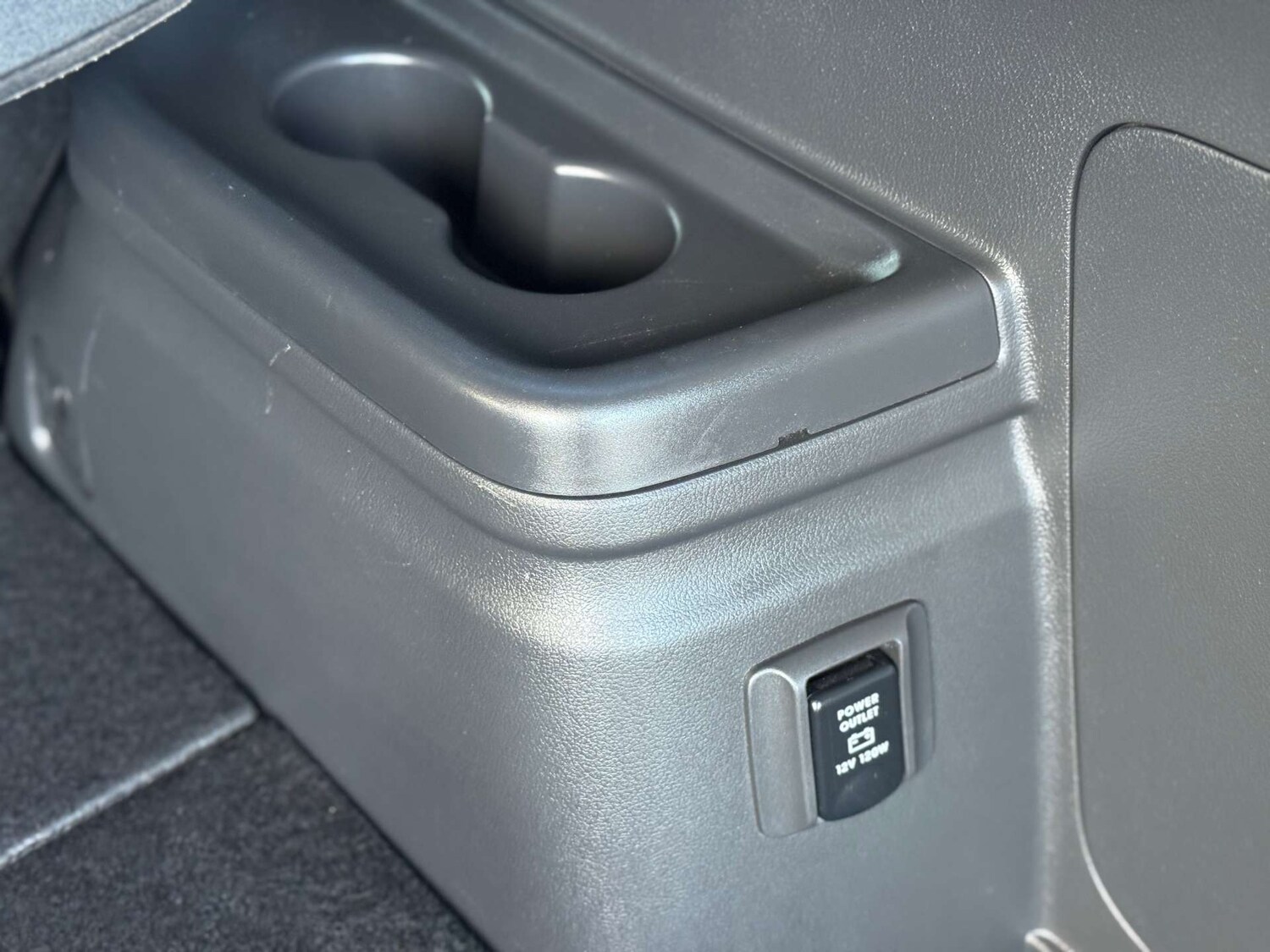 Used Mitsubishi Outlander 2020 for sale - 77207460: Photo 65