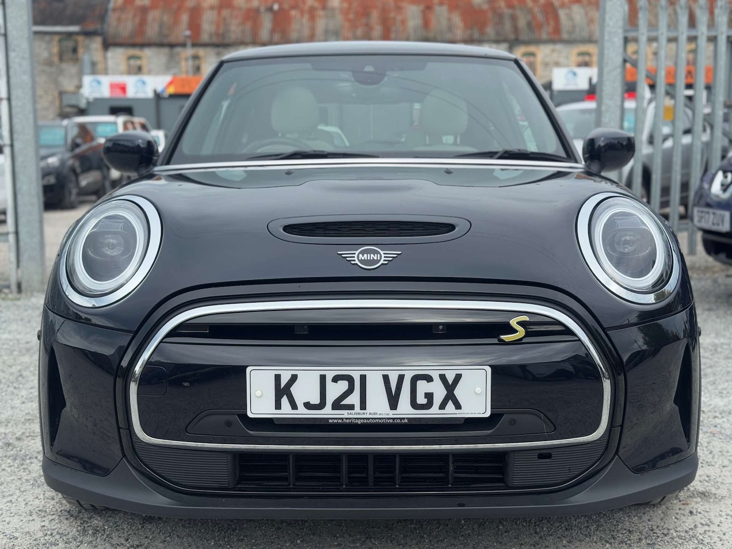 Used MINI Hatch 2021 for sale - 77207420: Photo 2