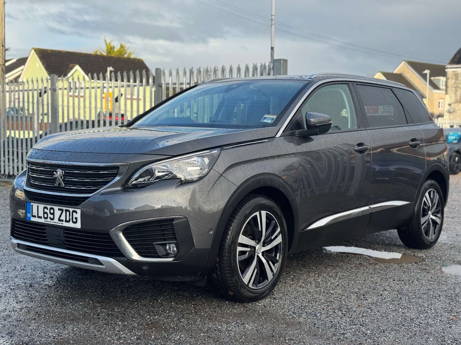 Used Peugeot 5008 2019 for sale - 77207446: Photo 3