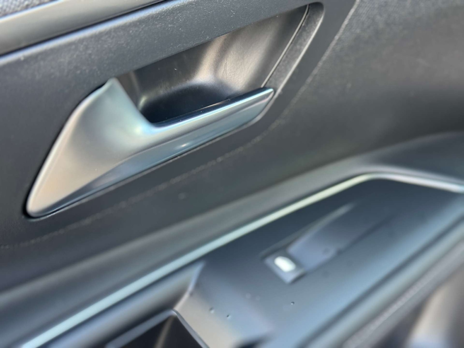 Used Peugeot 5008 2019 for sale - 77207446: Photo 82