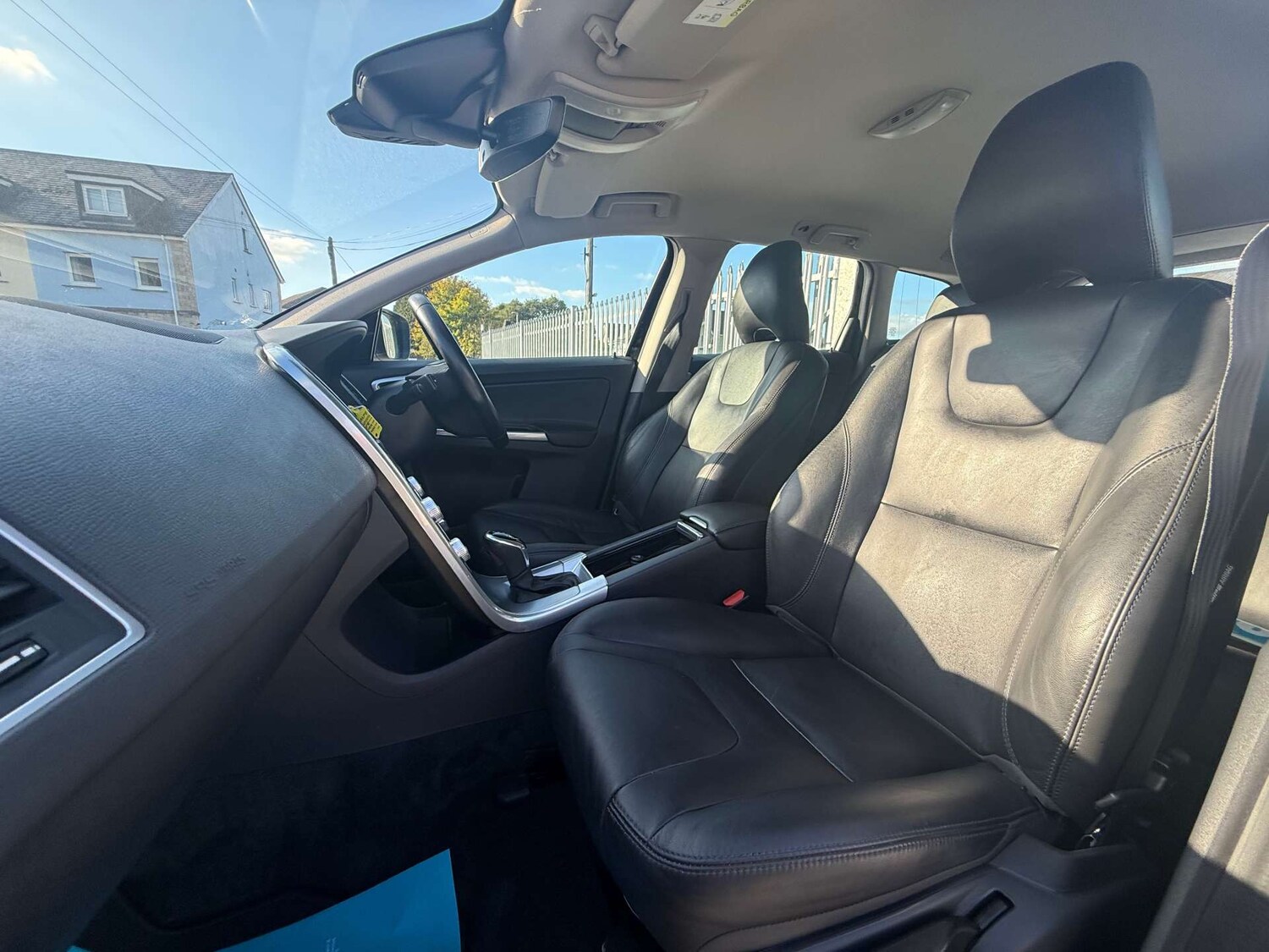 Used Volvo XC60 2017 for sale - 77207440: Photo 20