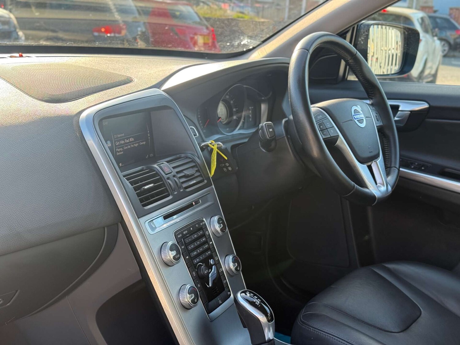 Used Volvo XC60 2017 for sale - 77207440: Photo 34