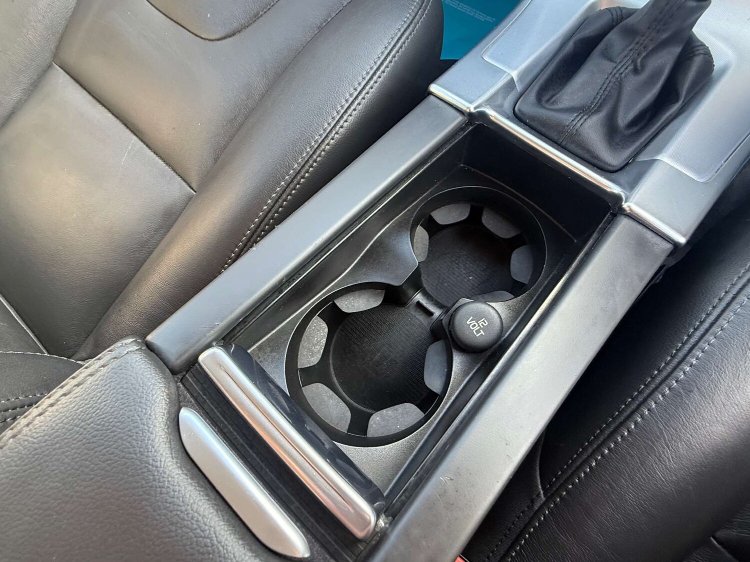 Used Volvo XC60 2017 for sale - 77207440: Photo 37