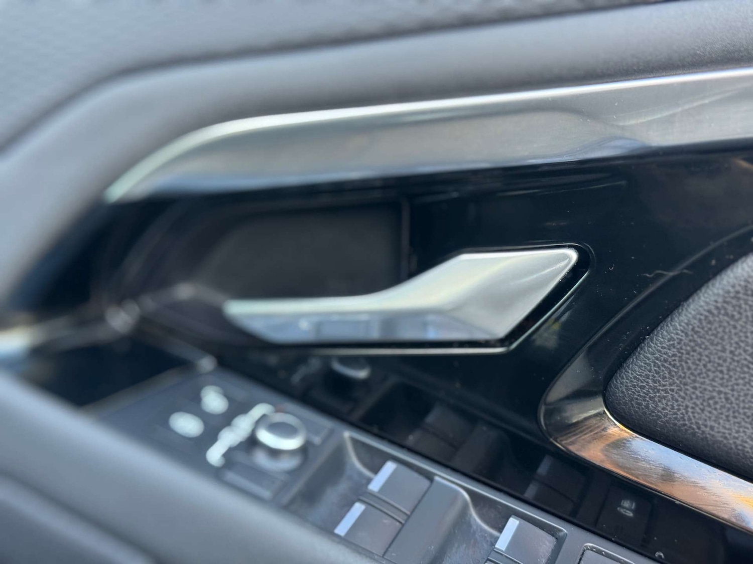 Used Land Rover Range Rover Evoque 2020 for sale - 77207479: Photo 65