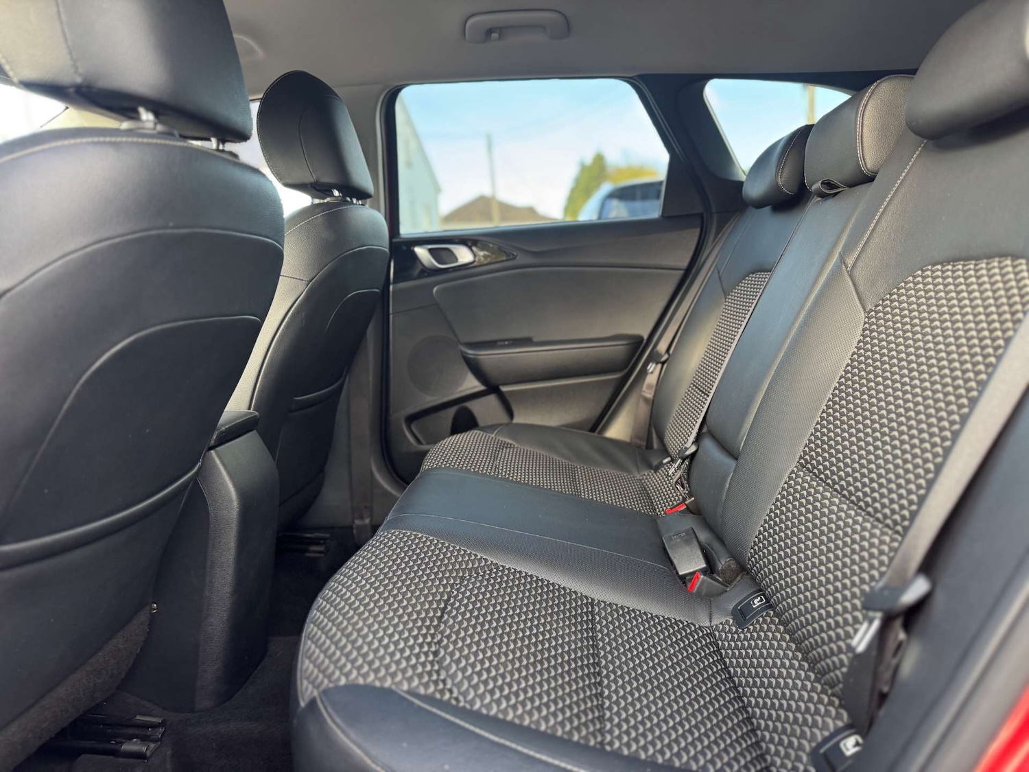 Used Kia Ceed 2022 for sale - 77207436: Photo 30