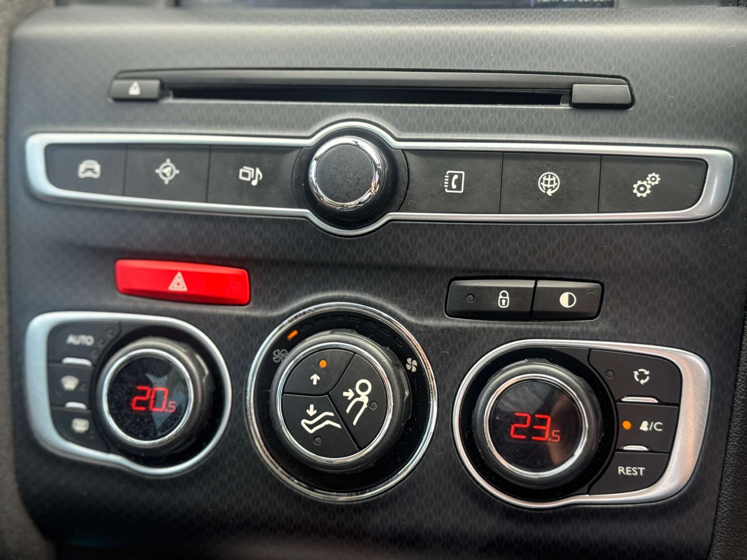 Used DS Automobiles DS 4 2016 for sale - 78150437: Photo 76