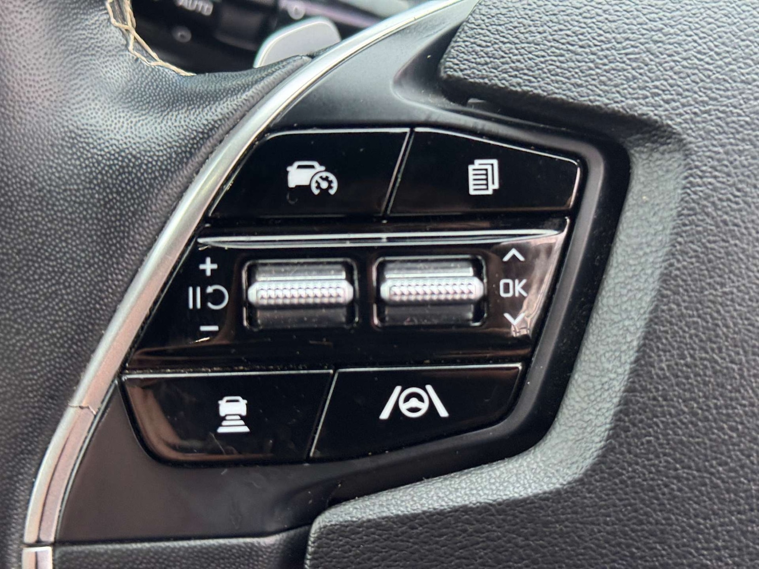 Used Kia EV6 2022 for sale - 77249401: Photo 34