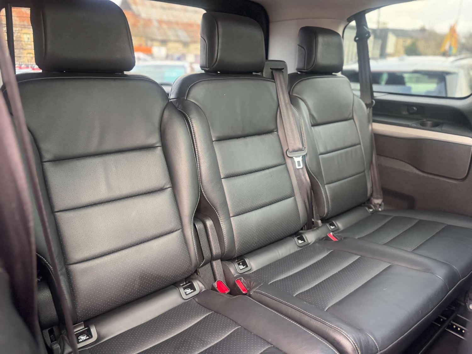 Used Peugeot Traveller 2018 for sale - 77582478: Photo 46