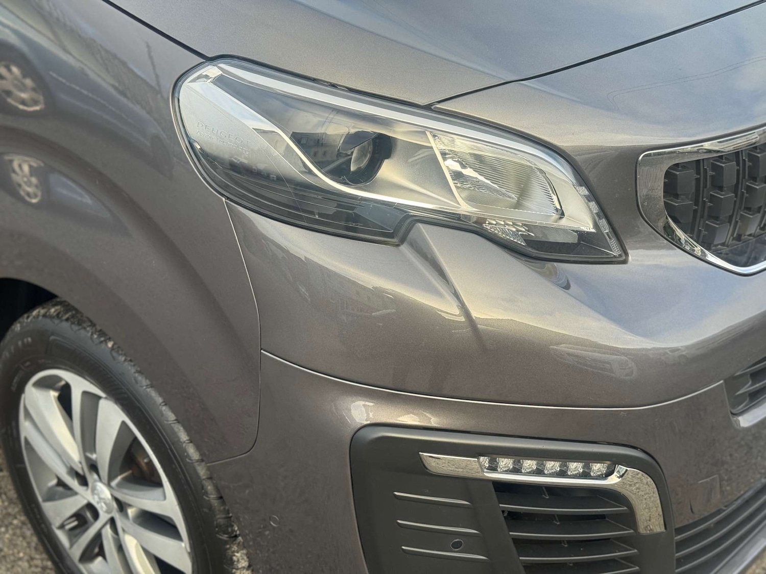 Used Peugeot Traveller 2018 for sale - 77582478: Photo 50